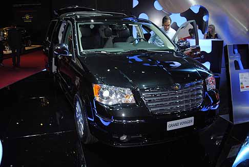 Chrysler Grand Voyager Limited Black